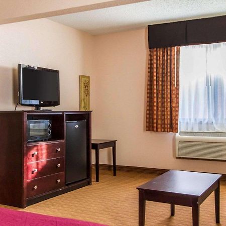 Quality Inn & Suites Ottumwa North Eksteriør billede