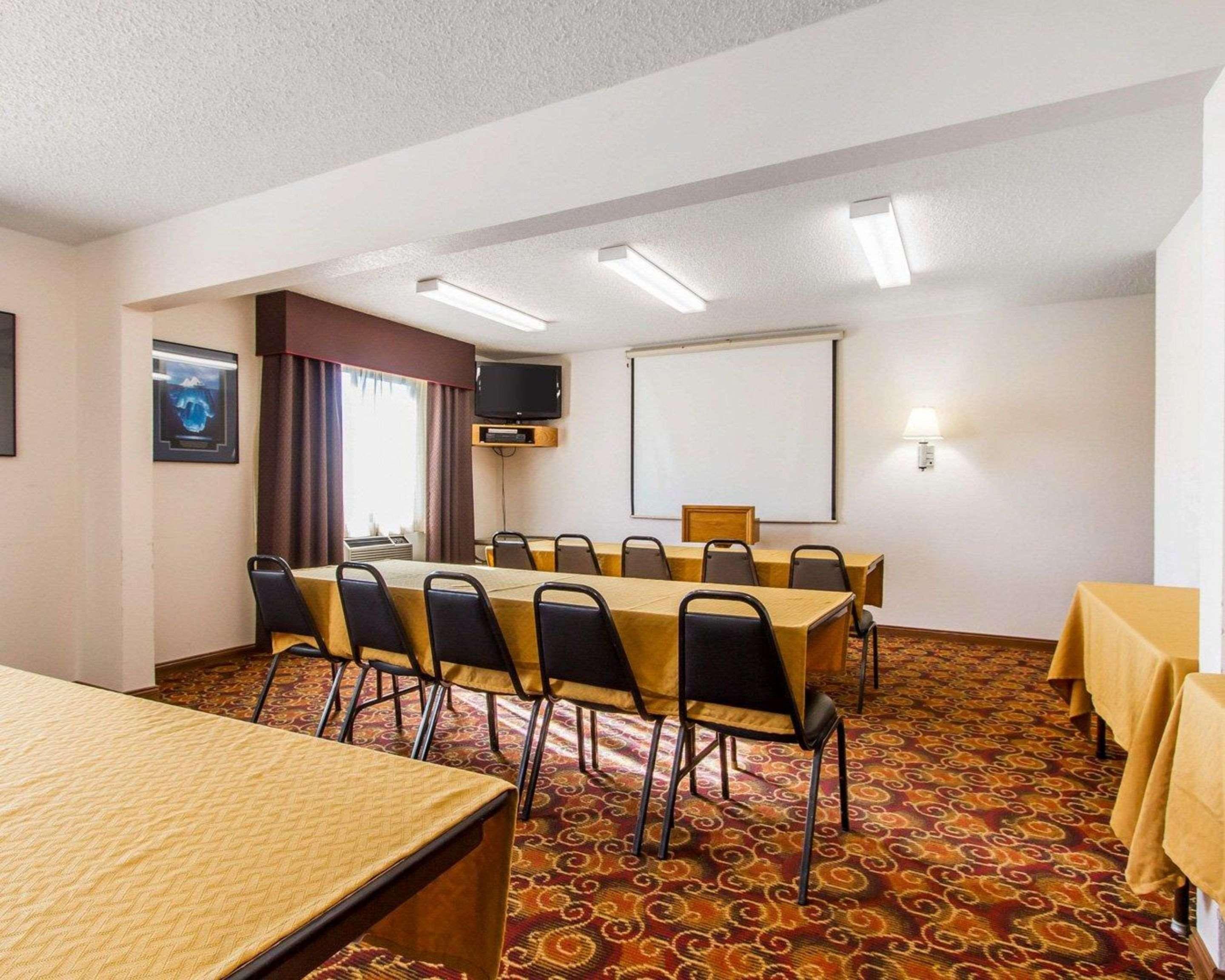 Quality Inn & Suites Ottumwa North Eksteriør billede