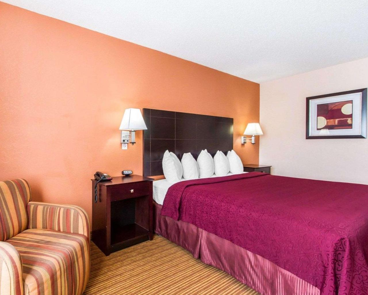 Quality Inn & Suites Ottumwa North Eksteriør billede